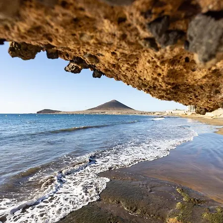 Home2book Percy 엘메다노