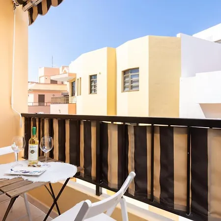 Home2book Percy * 厄尔梅达诺